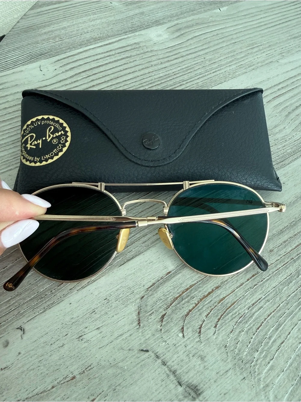 Ray-Ban Gold Frame Round Sunglasses with Green Lenses
